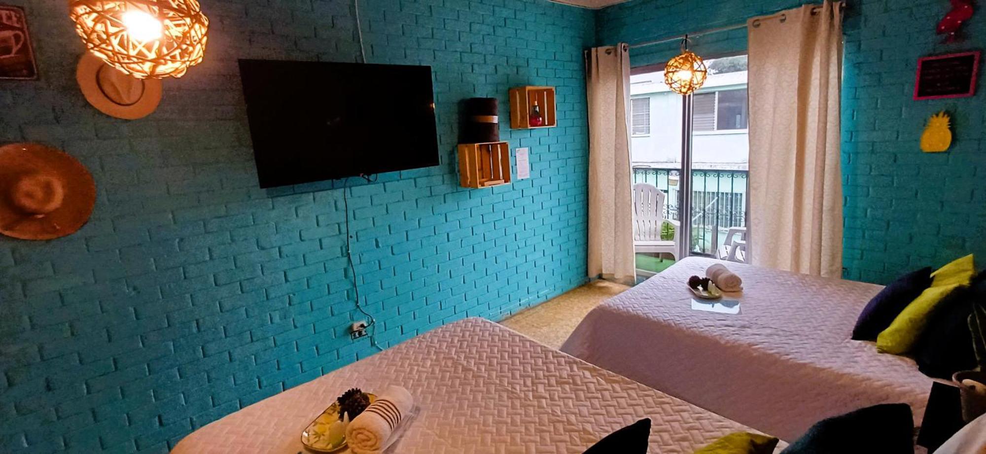 Hostal De Lucca Guatemalaváros Kültér fotó